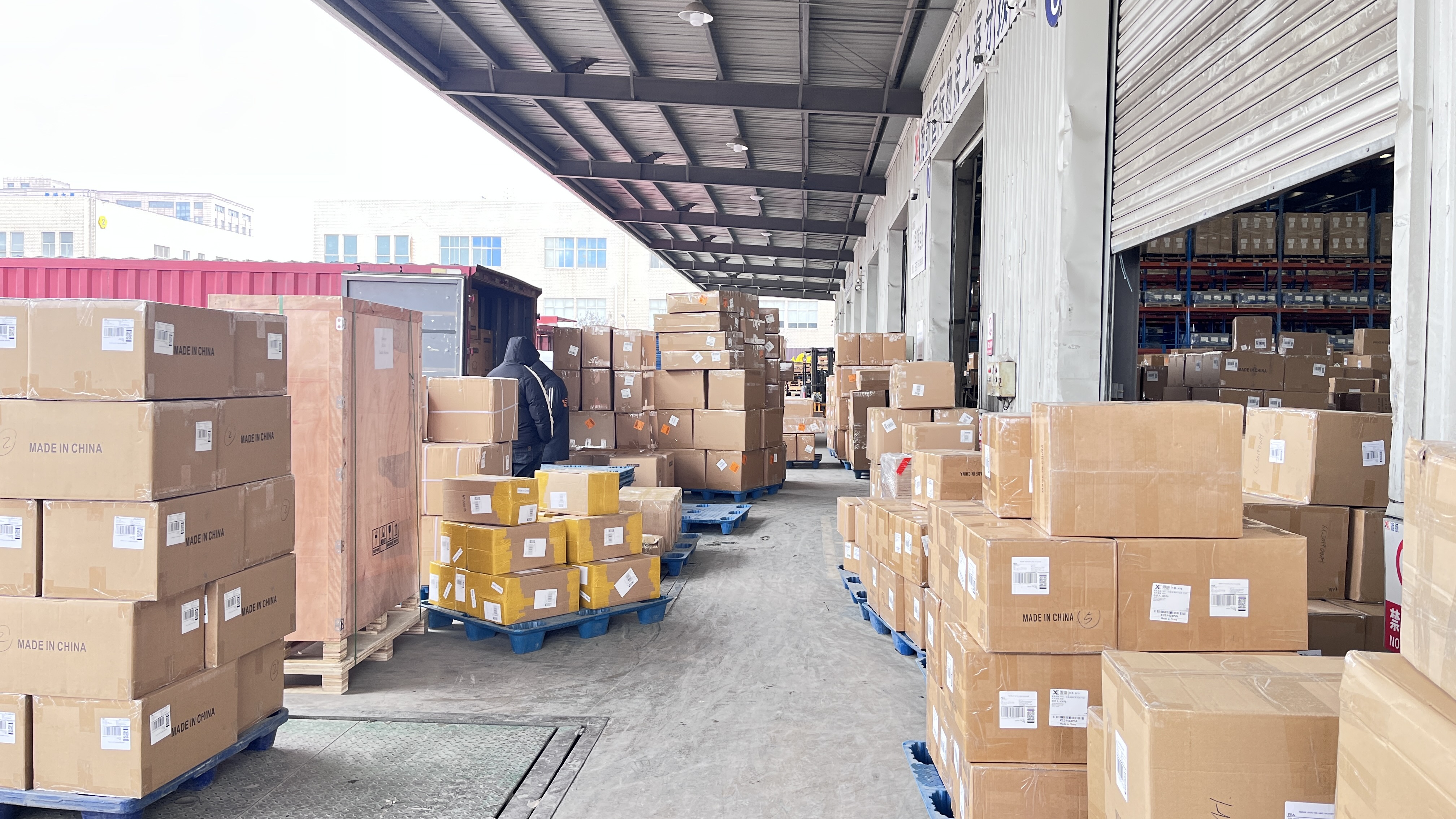 青岛货代公司的优质之选：专业、高效、安全出海